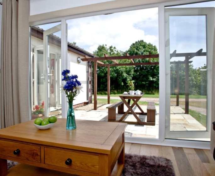 Lovely 2 Bedroom Holiday Chalet Near Sidmouth Exterior photo